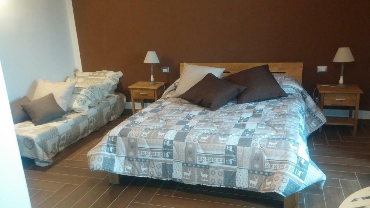 Bed and Breakfast Il Ghiro Dormiglione Cocconato Exterior foto